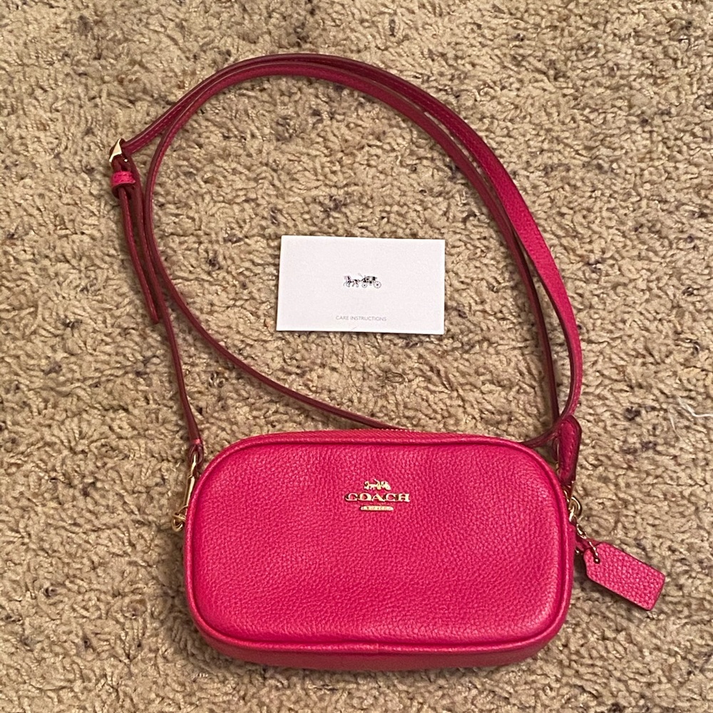NWOT Coach Small Crossbody Purse